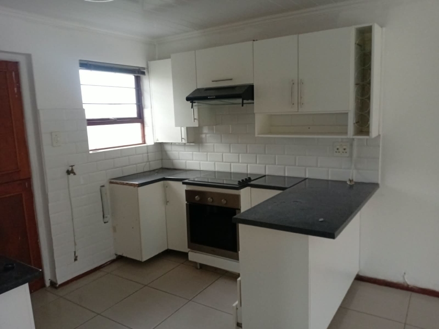 To Let 3 Bedroom Property for Rent in Gonubie Eastern Cape